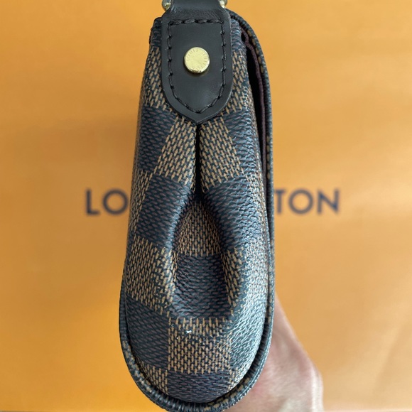 🚫SOLD🚫Louis Vuitton Damier Ebene Favorite PM - Picture 2 of 11